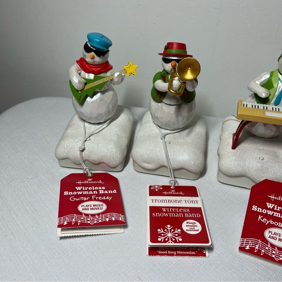SEE VIDEO! Hallmark Wireless Snowman Band Complete Set Christmas Music & Motion - Picture 3 of 9